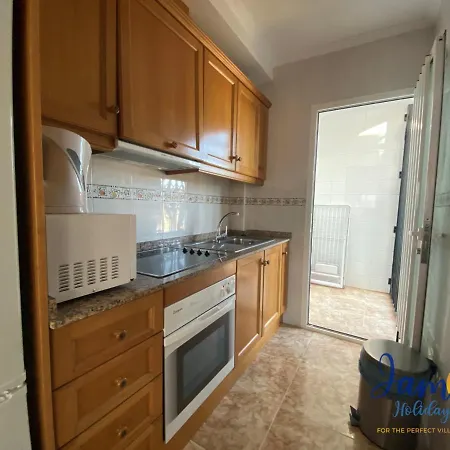 Apartment La Cinuelica R3 First Floor Southerly Comm Pool L334