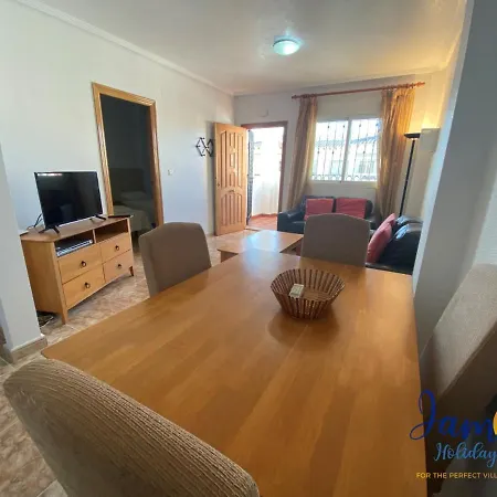 Apartment La Cinuelica R3 First Floor Southerly Comm Pool L334